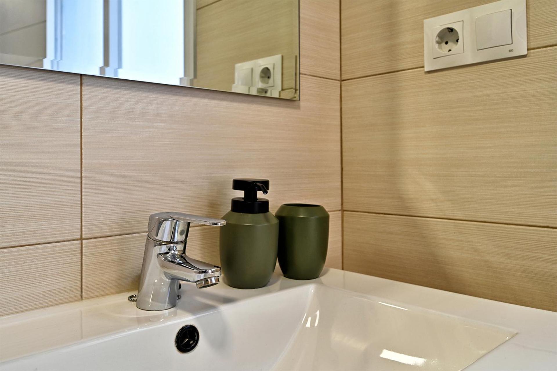 Love Rent4 Malaga Soleil Экстерьер фото